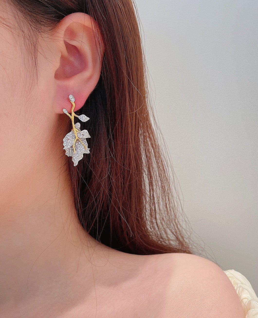 18K Gold Leaf Earrings with Diamond Accent - Luxurious Jewelry Piece Jeweler.Jewelry