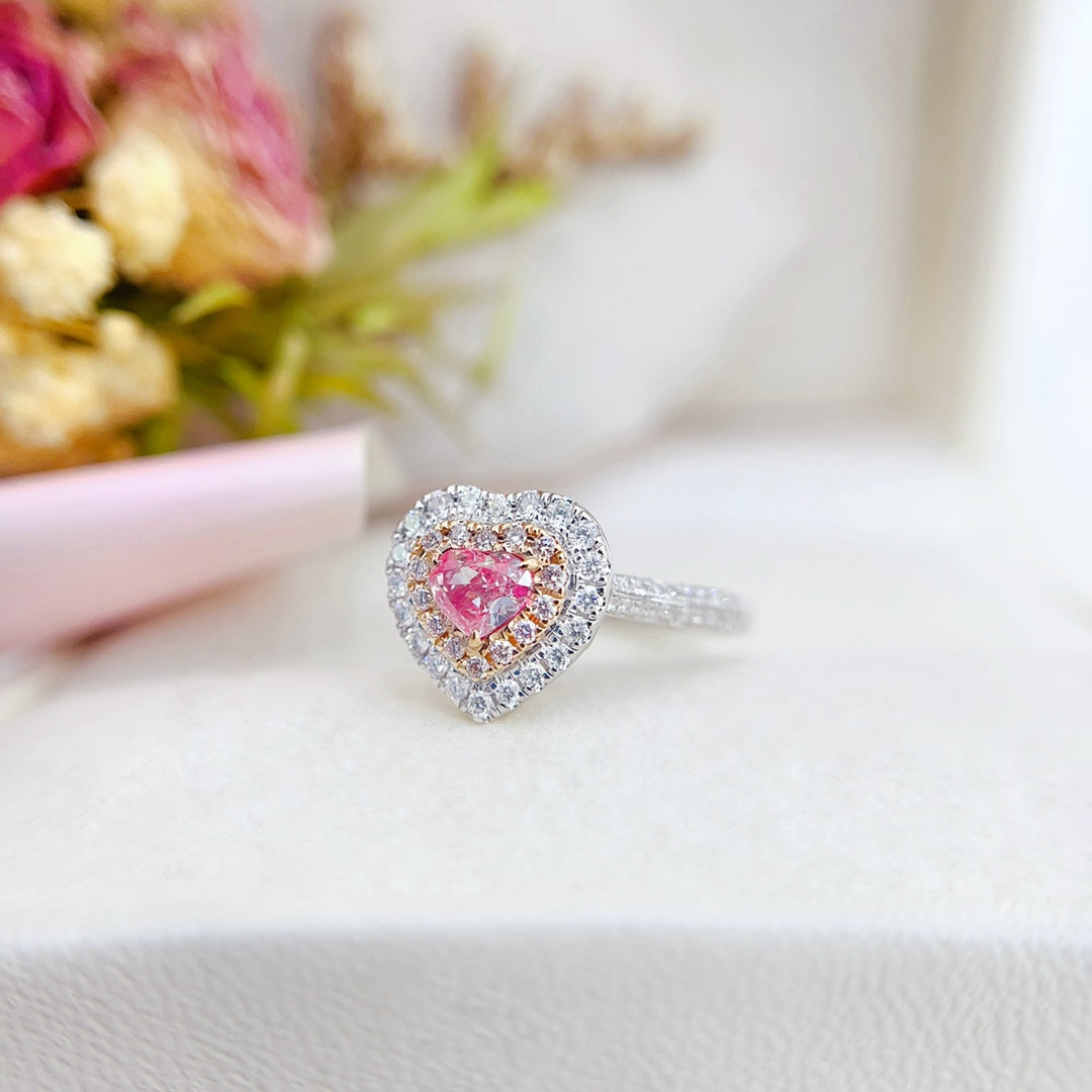 18K Gold Pink Diamond Heart-Shaped Cluster Ring with AGL Certificate - Luxurious Jewelry - Pink Diamond Ring