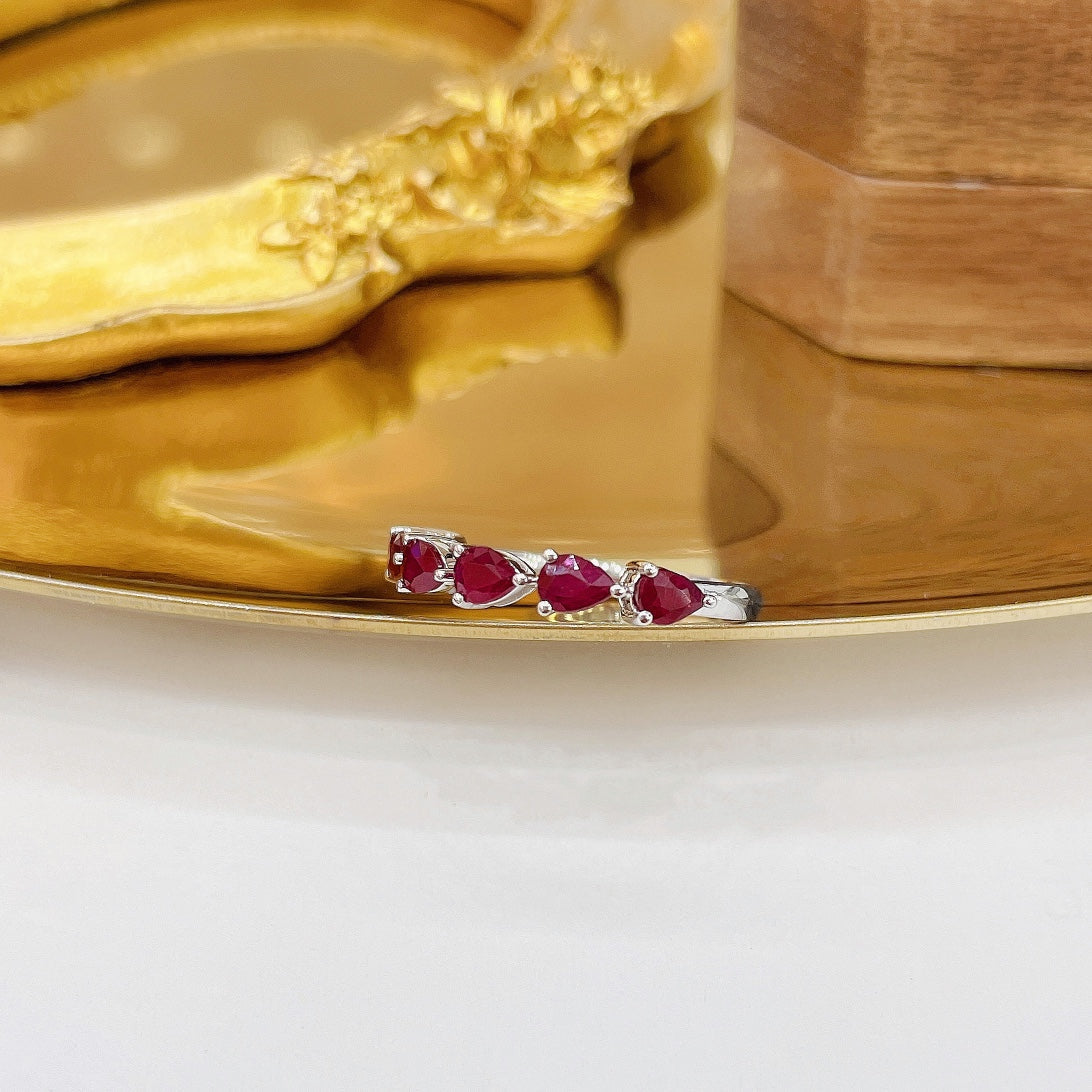 18K Gold Ruby Drop Row Ring - Exquisite Jewelry Piece - Red Treasure Ring