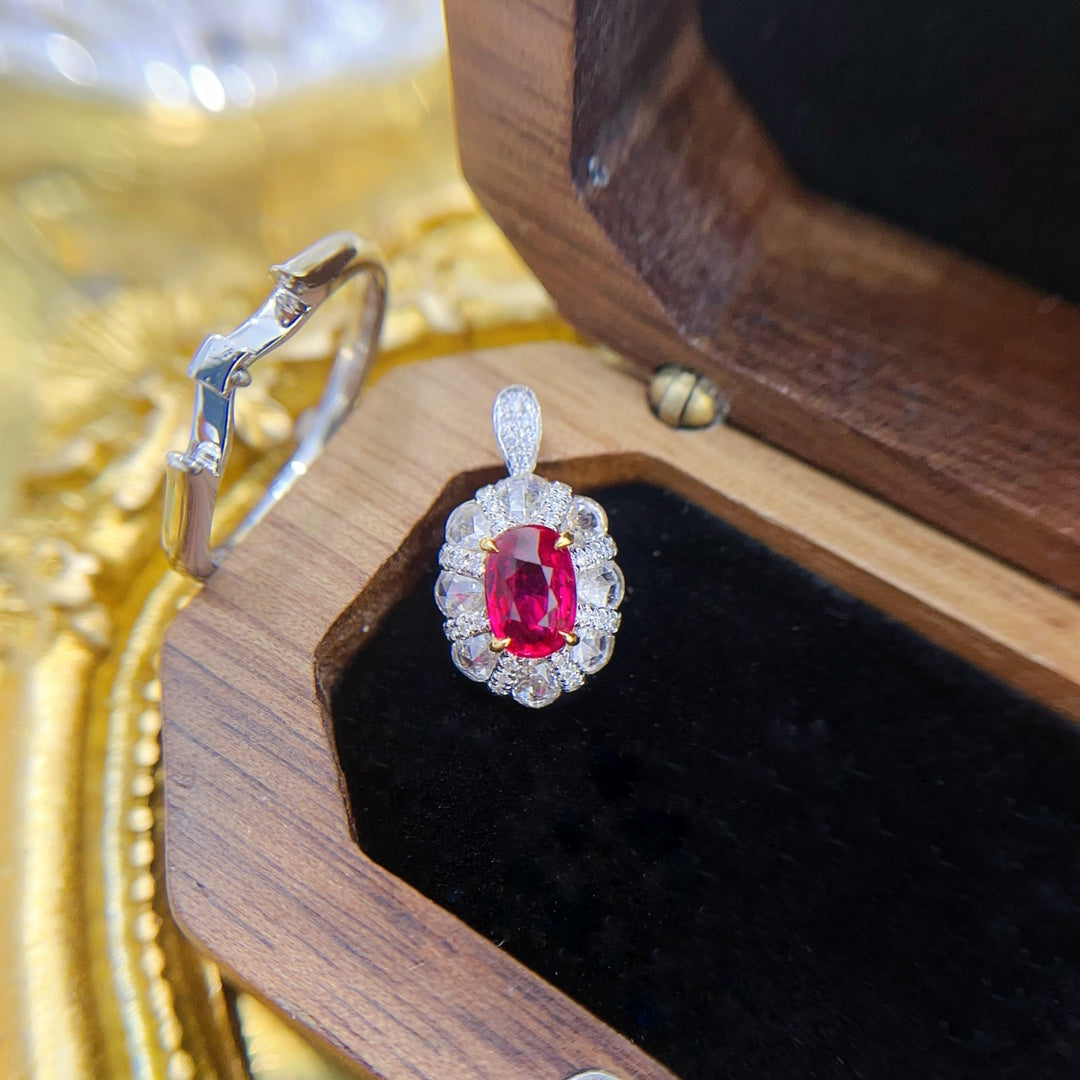 18K Gold Ruby Ellipse Surrounding Teardrop Ring - Premium Jewelry - Red Treasure Ring