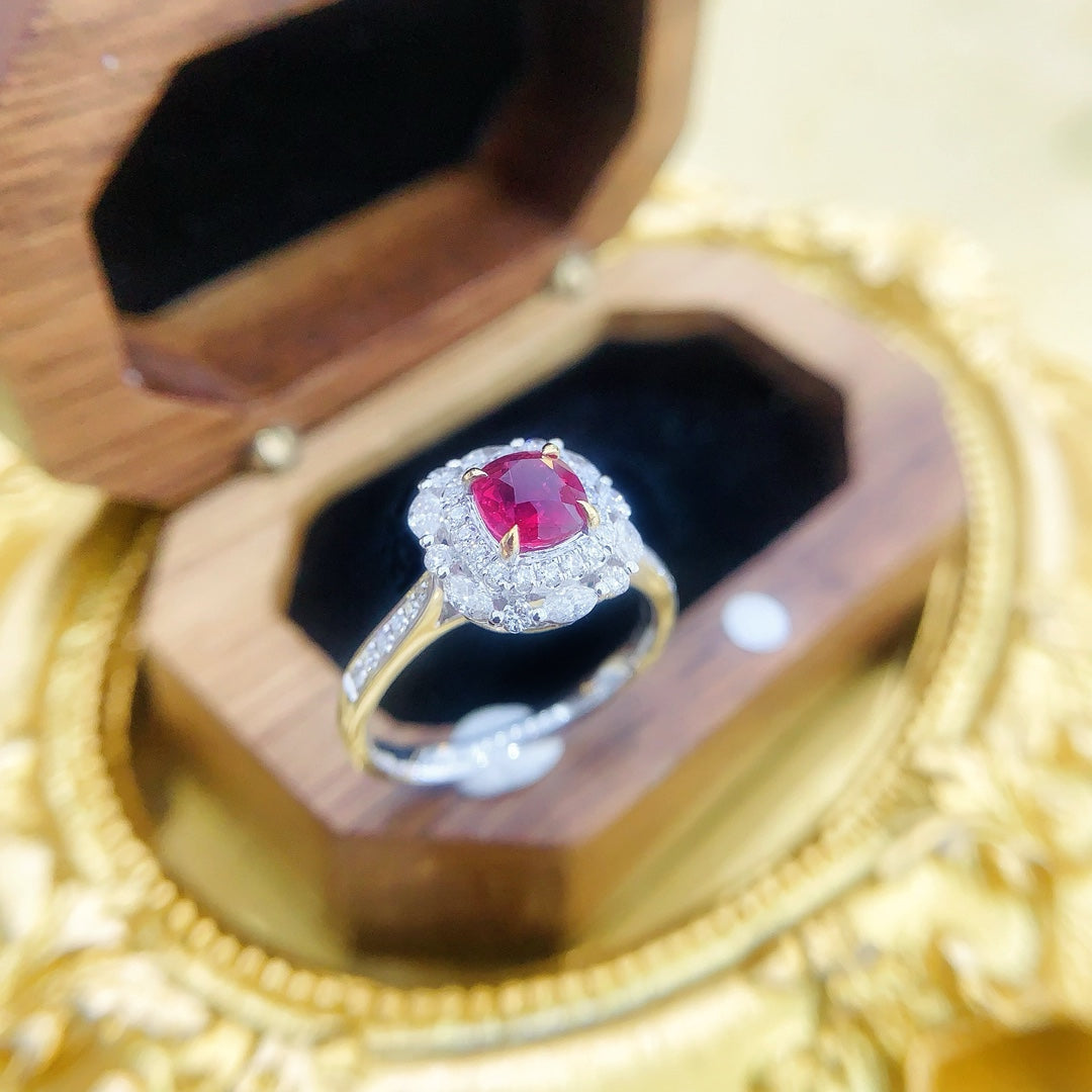 18K Gold Ruby Pillow Shape Diamond Surround Two-Way Wear Jewelry - Red Treasure Ring