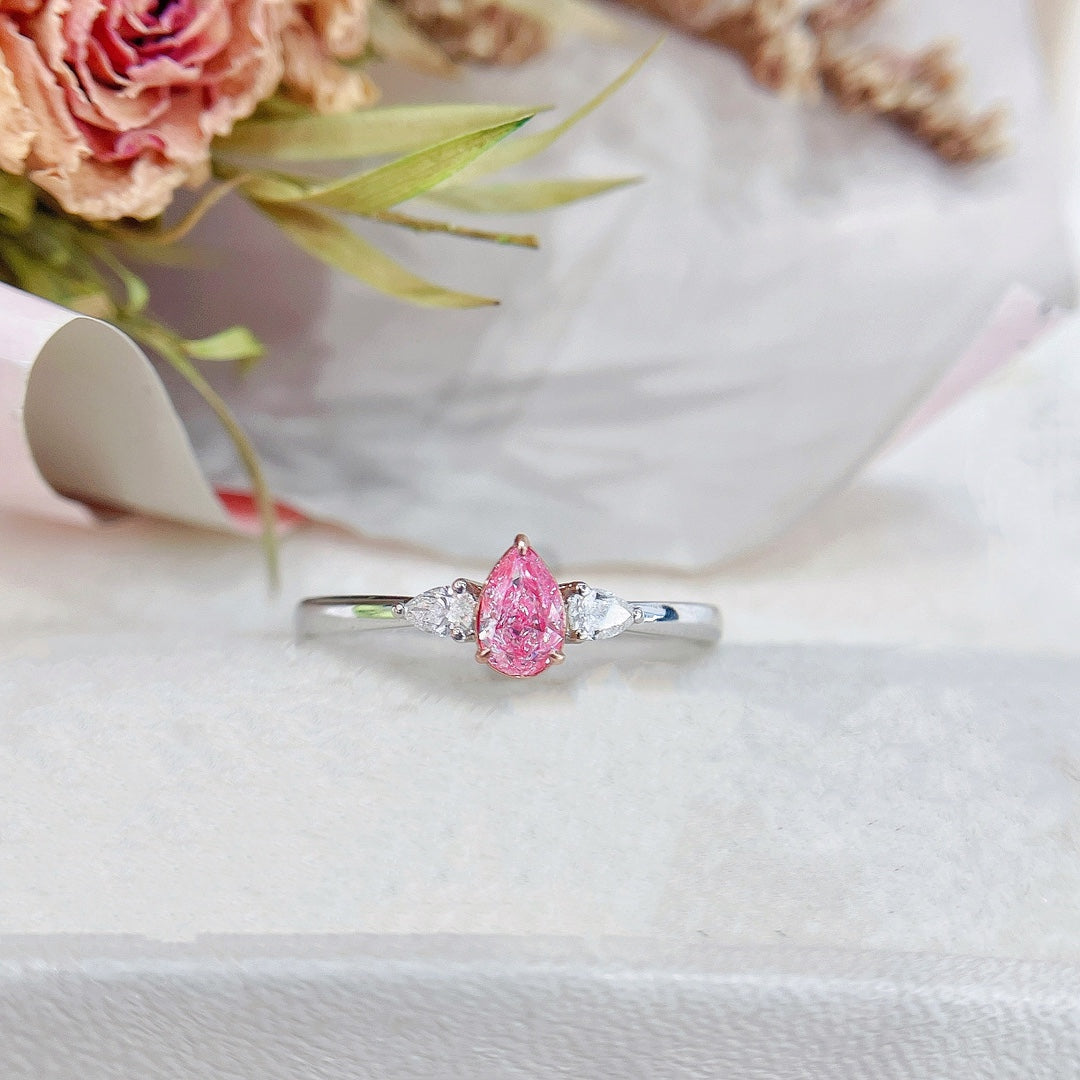 18K Gold White Diamond and Pink Diamond Teardrop Ring | Elegant Jewelry Piece - Pink Diamond Ring