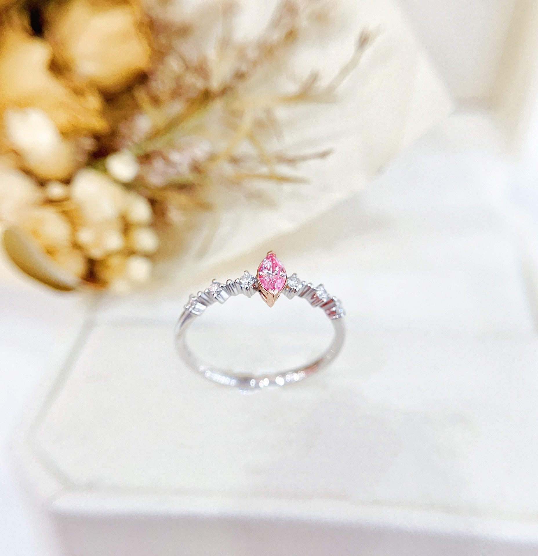 18K Gold White Diamond Marquise Spacer Ring - Exquisite Jewelry - Pink Diamond Ring