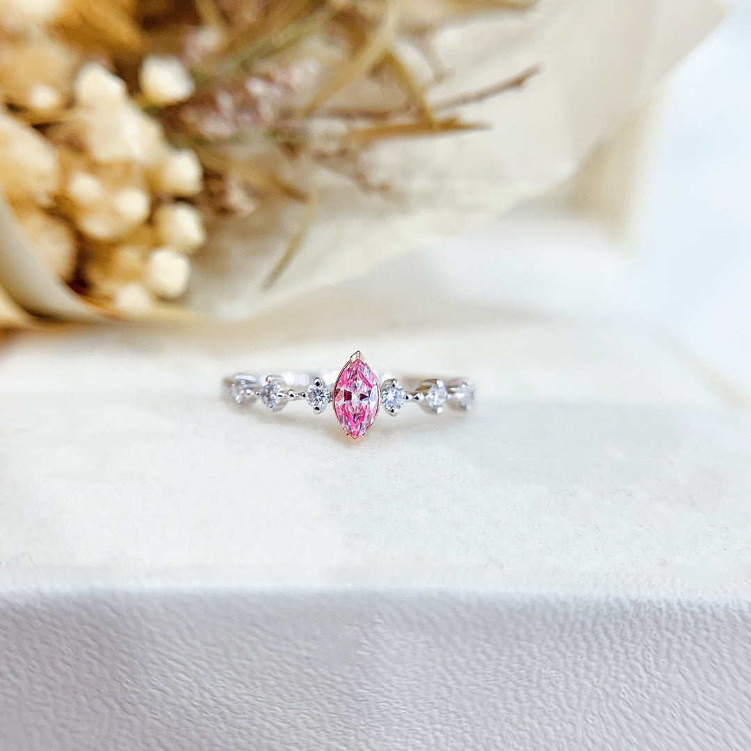 18K Gold White Diamond Marquise Spacer Ring - Exquisite Jewelry - Pink Diamond Ring