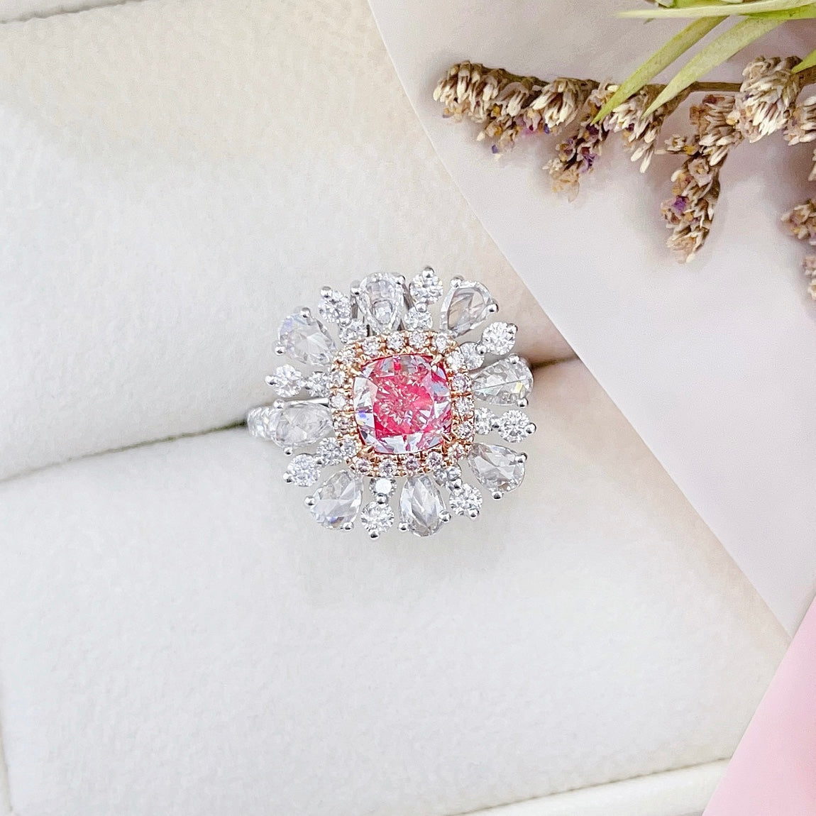 18K Gold White Powder Diamond GIA Pillow Rose Water Drop Two-Way Wear Jewelry - GIA Pink Diamond Ring