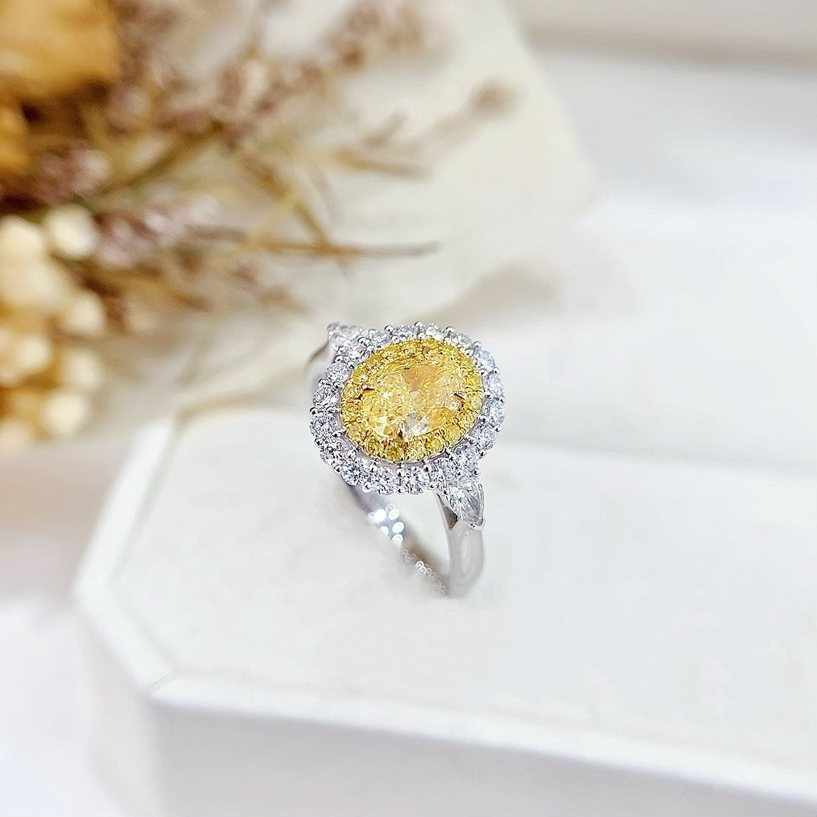 18K Gold Yellow Diamond GIA Ellipse Halo Ring - Exquisite Jewelry - GIA Yellow Diamond Ring