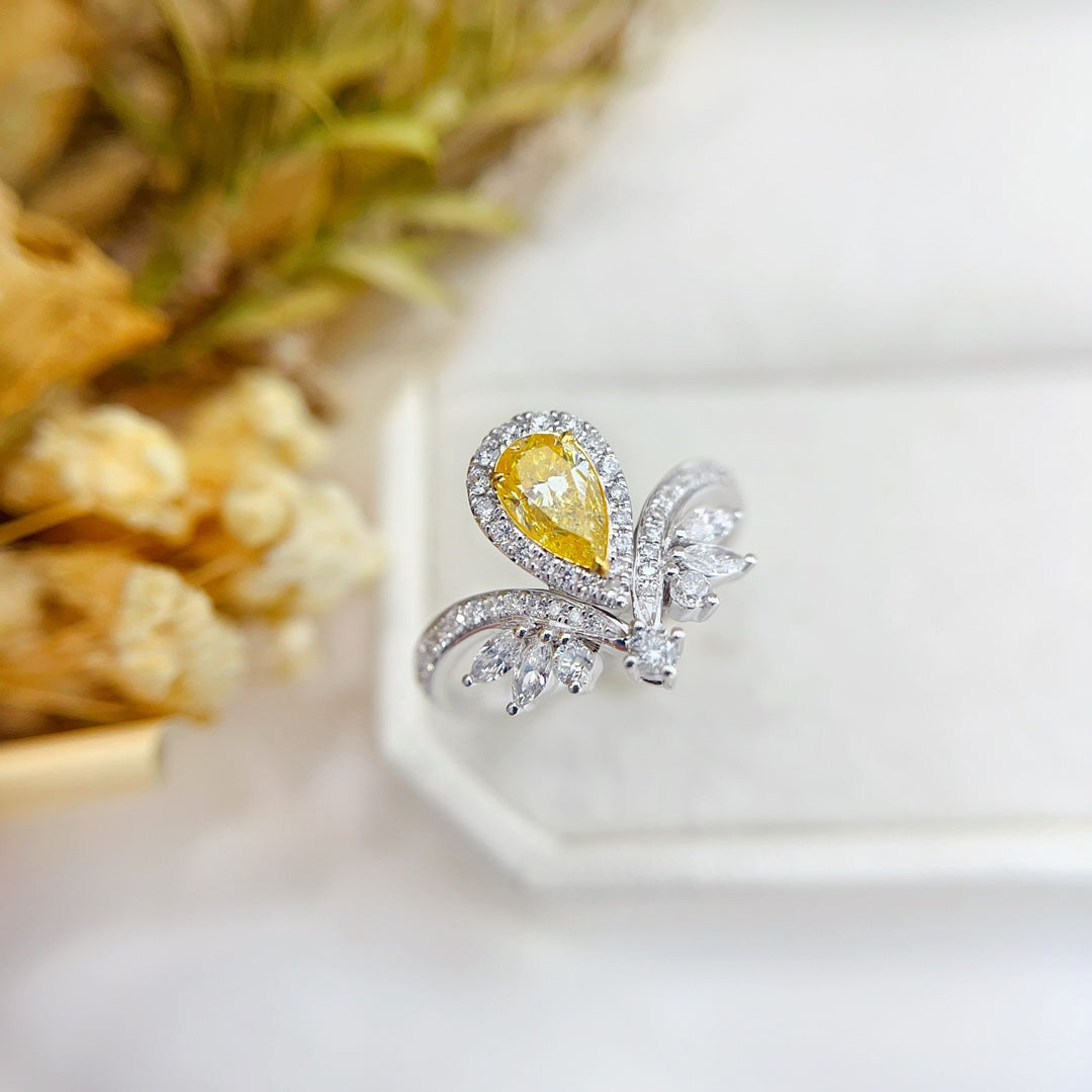 18K Gold Yellow Diamond Waterdrop Crown Ring - Luxurious Jewelry - Yellow Diamond Ring