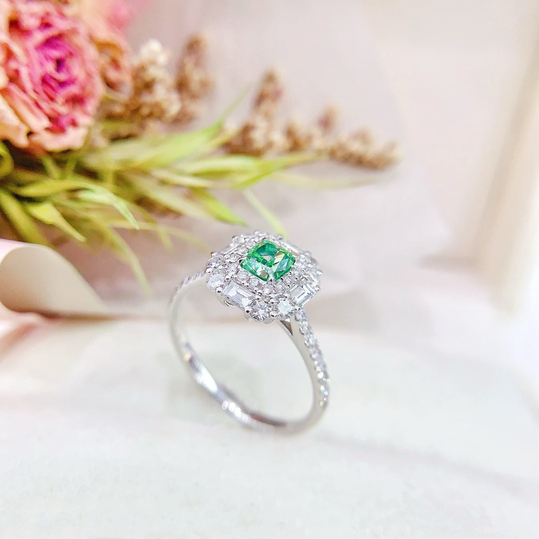 18K Green Diamond Cushion-Cut Surround Ring with AGL Certificate | Premium Jewelry - Green Diamond Ring