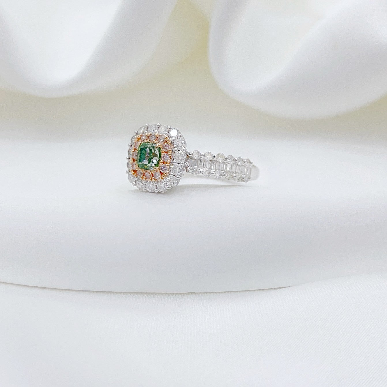 18K Green Diamond Pillow-Cut Trapezoid Arm Ring - Premium Jewelry - Green Diamond Ring