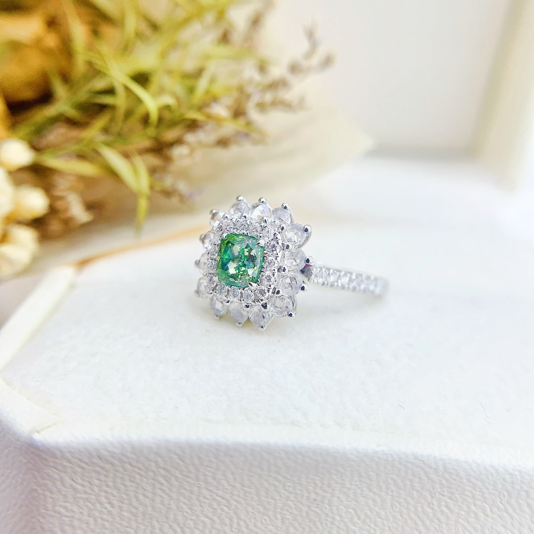 18K Green Diamond Pillow-Shaped Jewelry with Dual-Wear Design - Green Diamond Ring