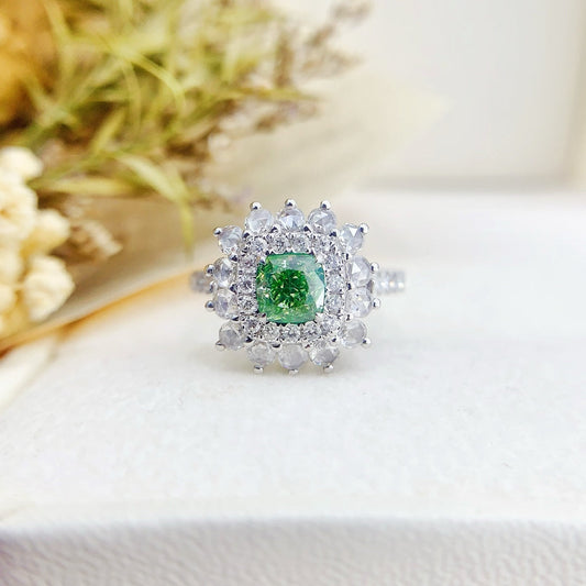 18K Green Diamond Pillow-Shaped Jewelry with Dual-Wear Design - Green Diamond Ring