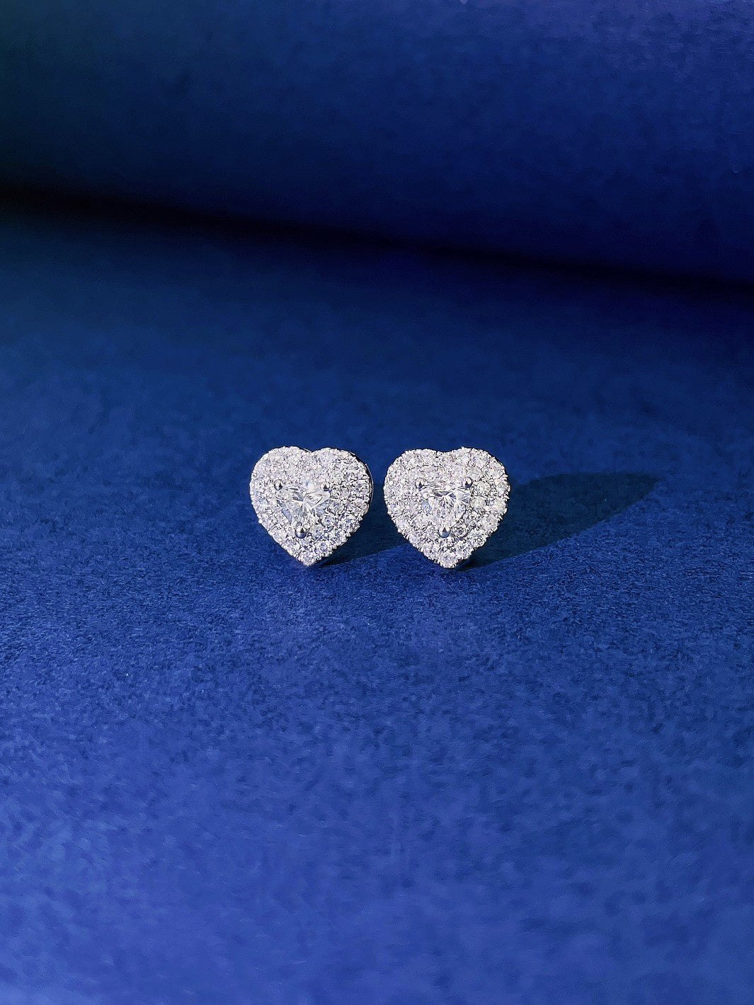 18K Heart-shaped Diamond Earrings ED006 - Jeweler.Jewelry