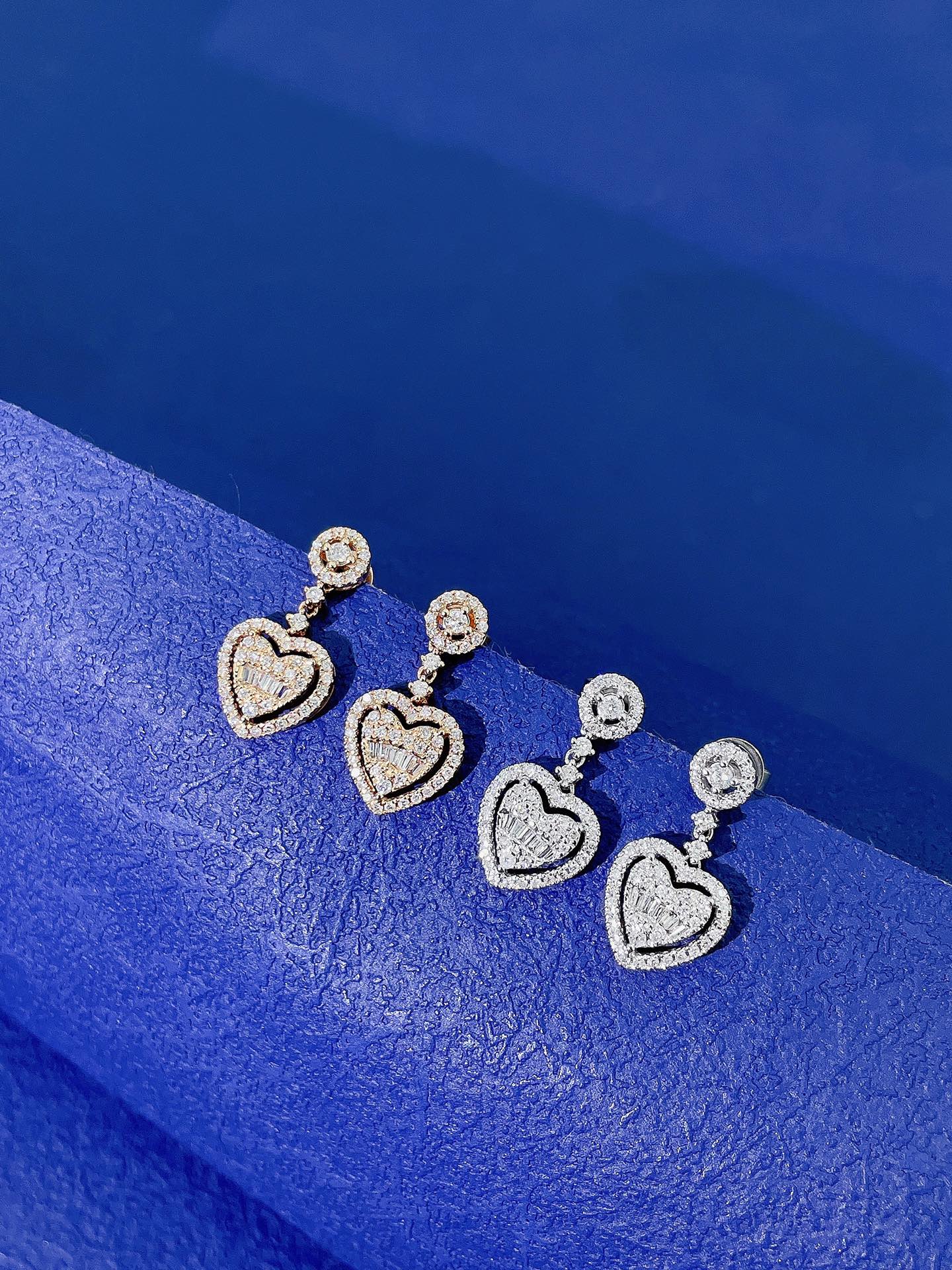 18K Heart-Shaped Diamond Earrings - Luxurious Jewelry Piece Jeweler.Jewelry