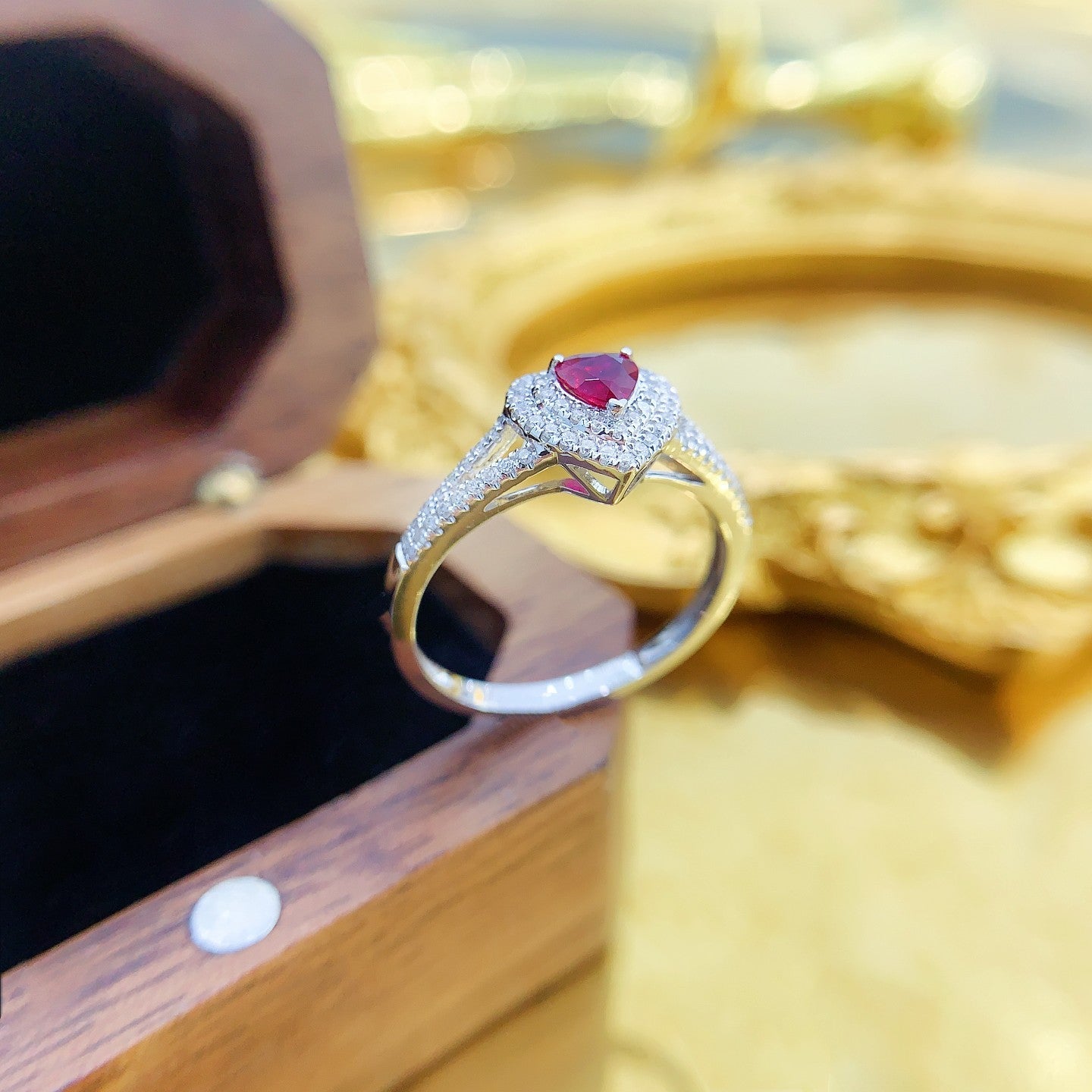 18K Heart-shaped Ruby Double-Stone Y-Arm Ring - Luxury Jewelry - Red Treasure Ring