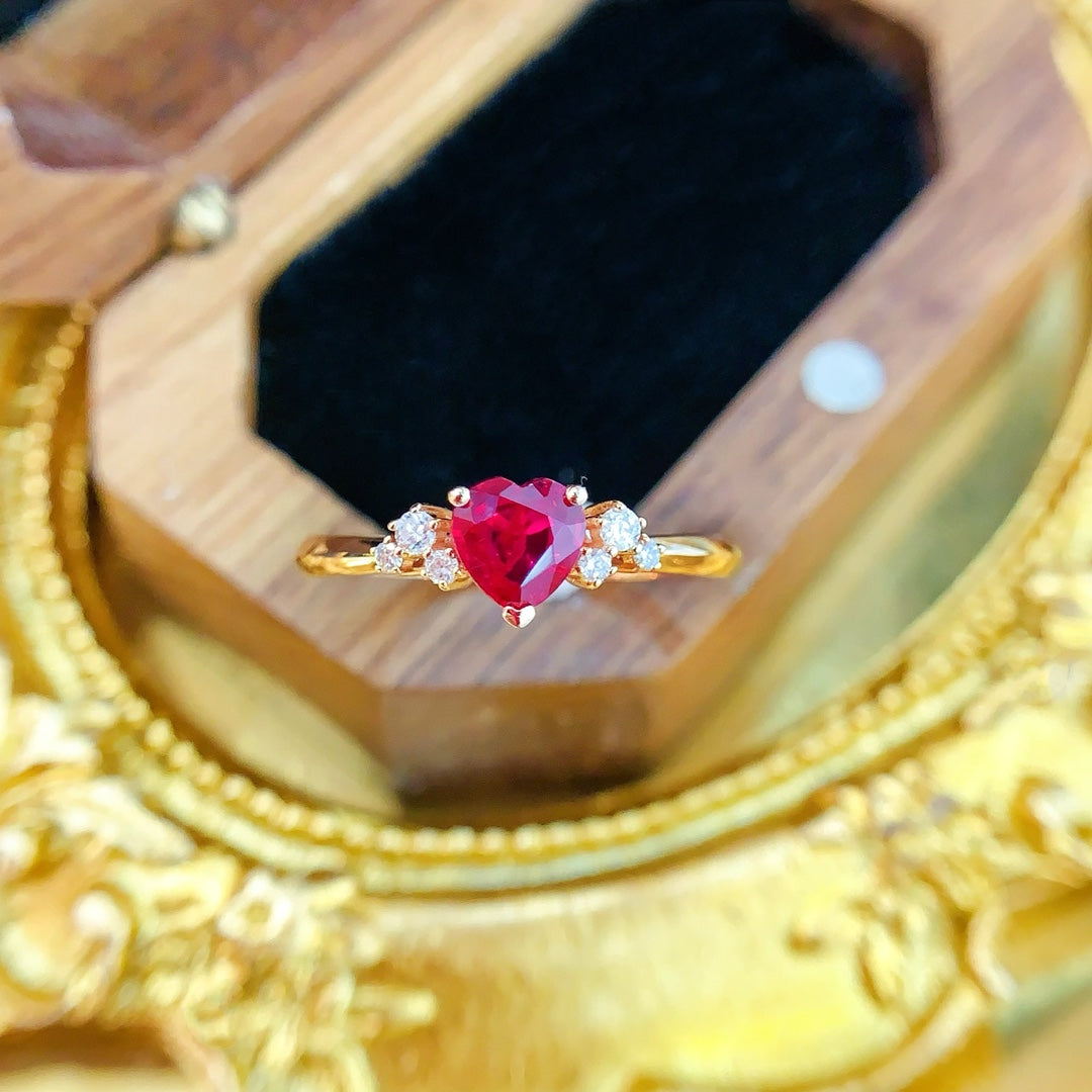 18K Heart-Shaped Starlight Ruby Ring for Women - Jewelry Gem - Red Treasure Ring