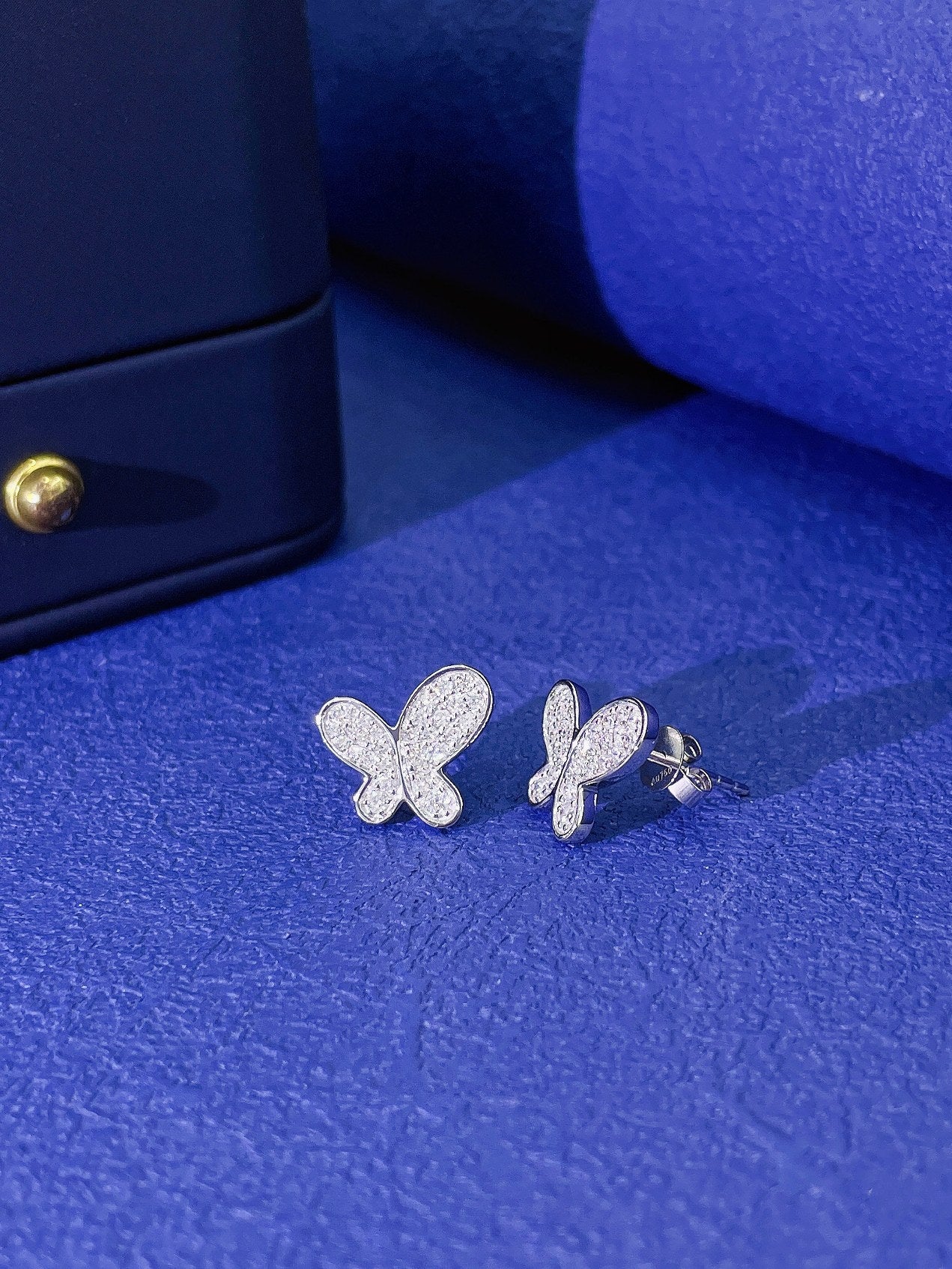 18K Irregular Butterfly Earrings with Diamond Accent - Jeweler.Jewelry