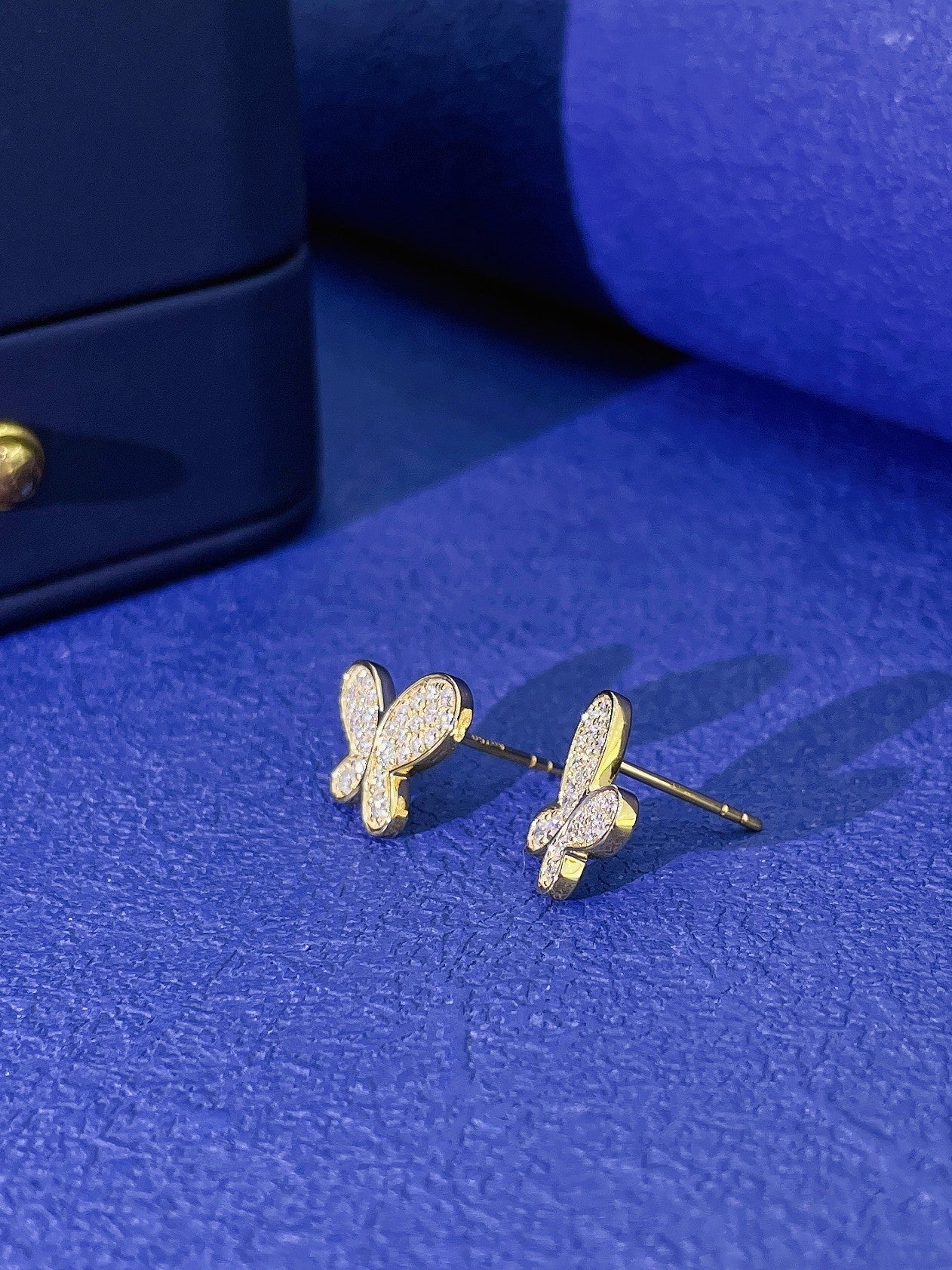 18K Irregular Butterfly Earrings with Diamond Accent - Jeweler.Jewelry