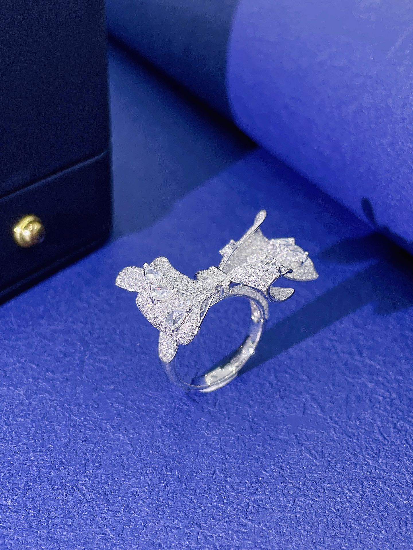 18k Irregular Butterfly Ring with Diamond Accent - Unique Jewelry Piece - White Diamond Ring