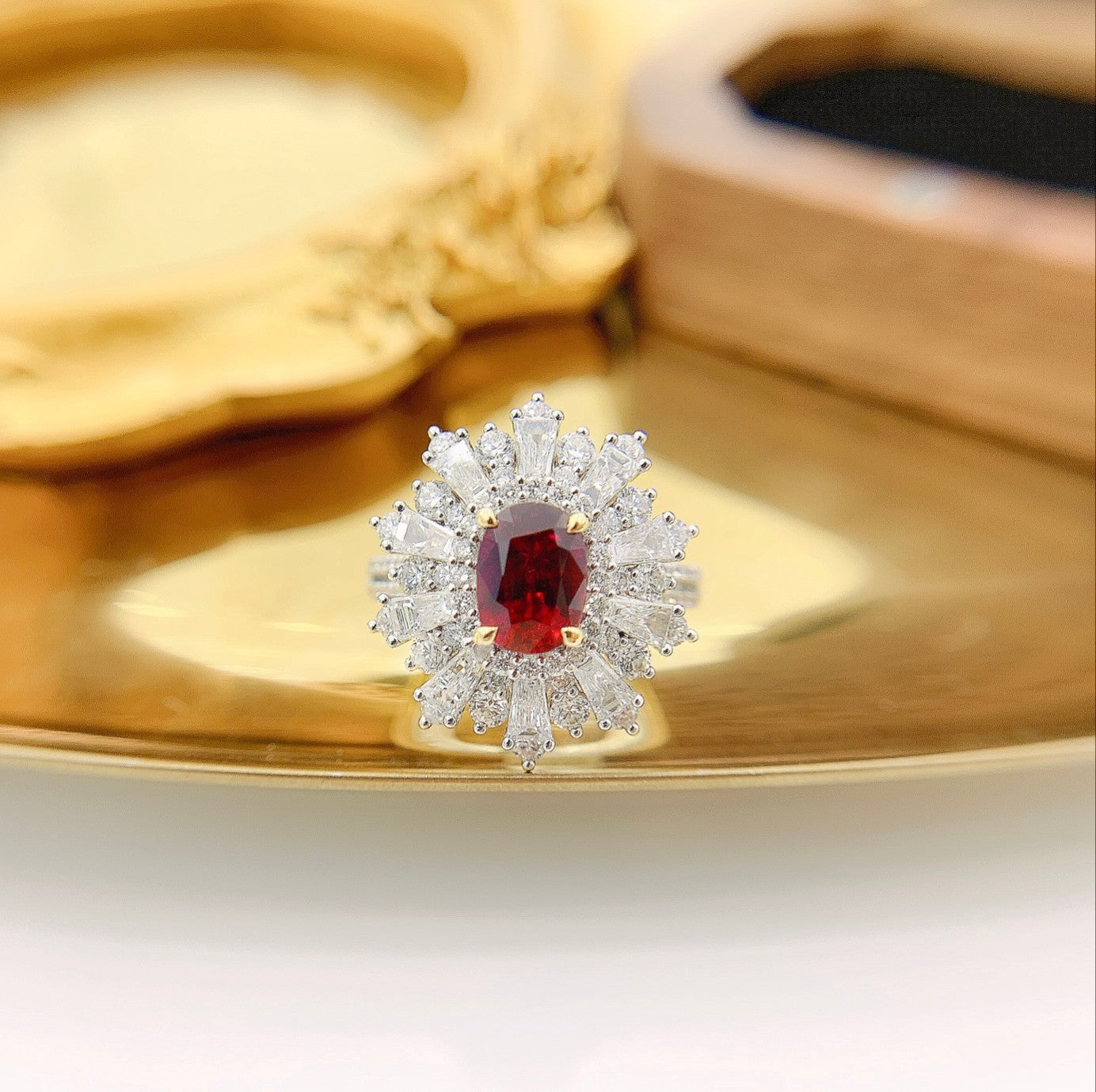 18K Luxurious Oval Ruby Two-Way Wear Jewelry with AIGS Certificate - Red Treasure Ring