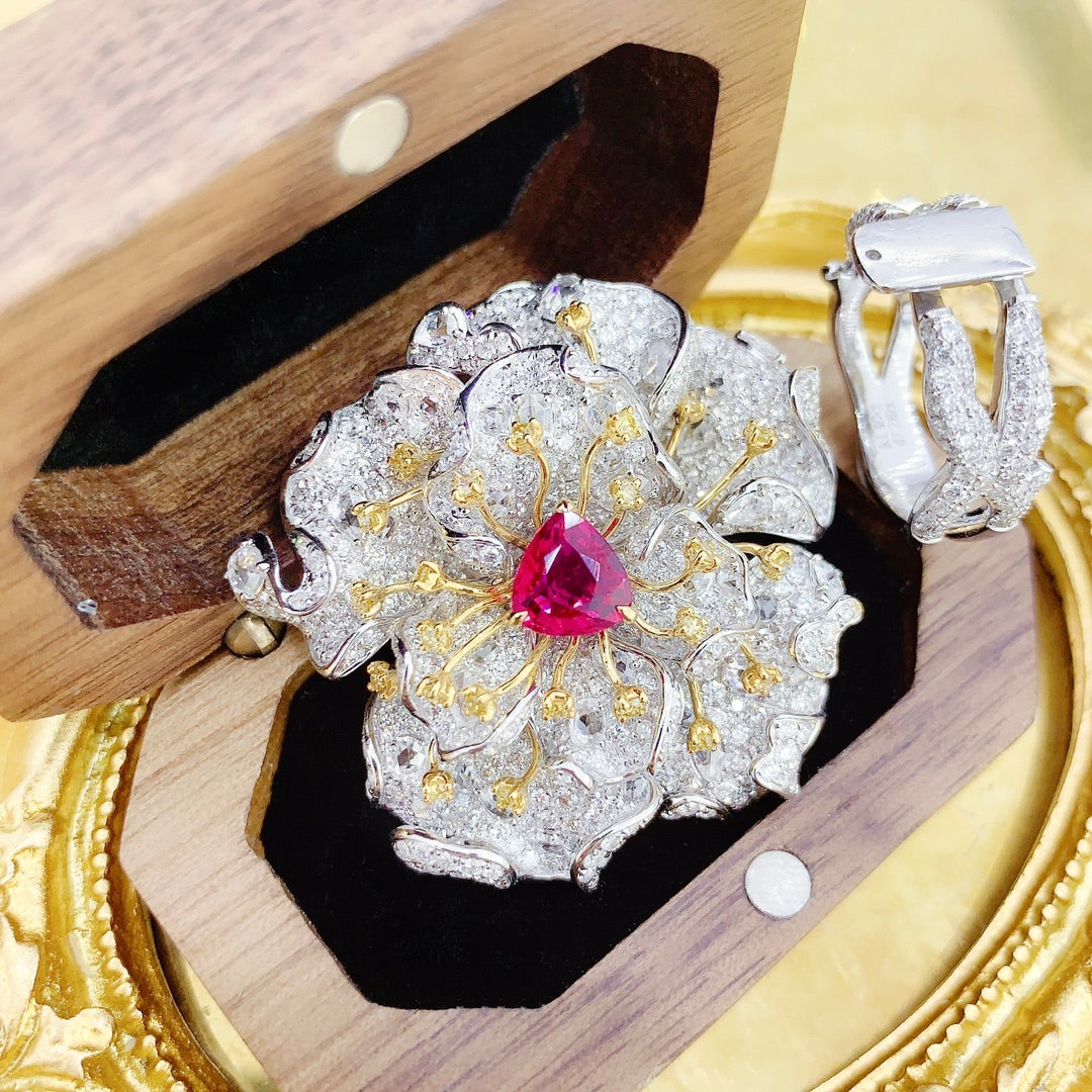 18K Luxury Two-Way Wearable Flower Petal Jewelry with Ruby - Red Treasure Ring