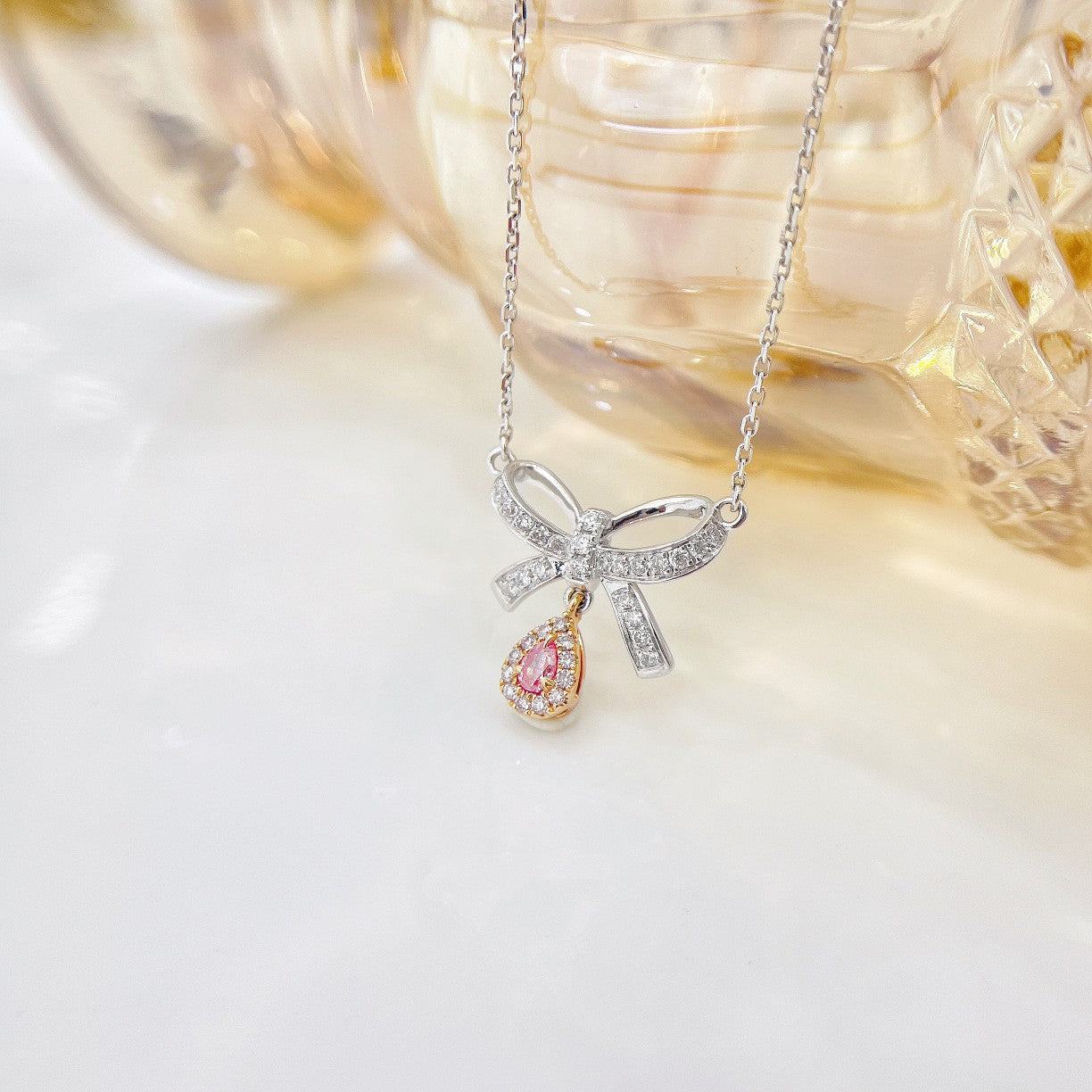 18K Pink Diamond Bowknot Pendant Necklace - Exquisite Jewelry - Pink Diamond Necklace