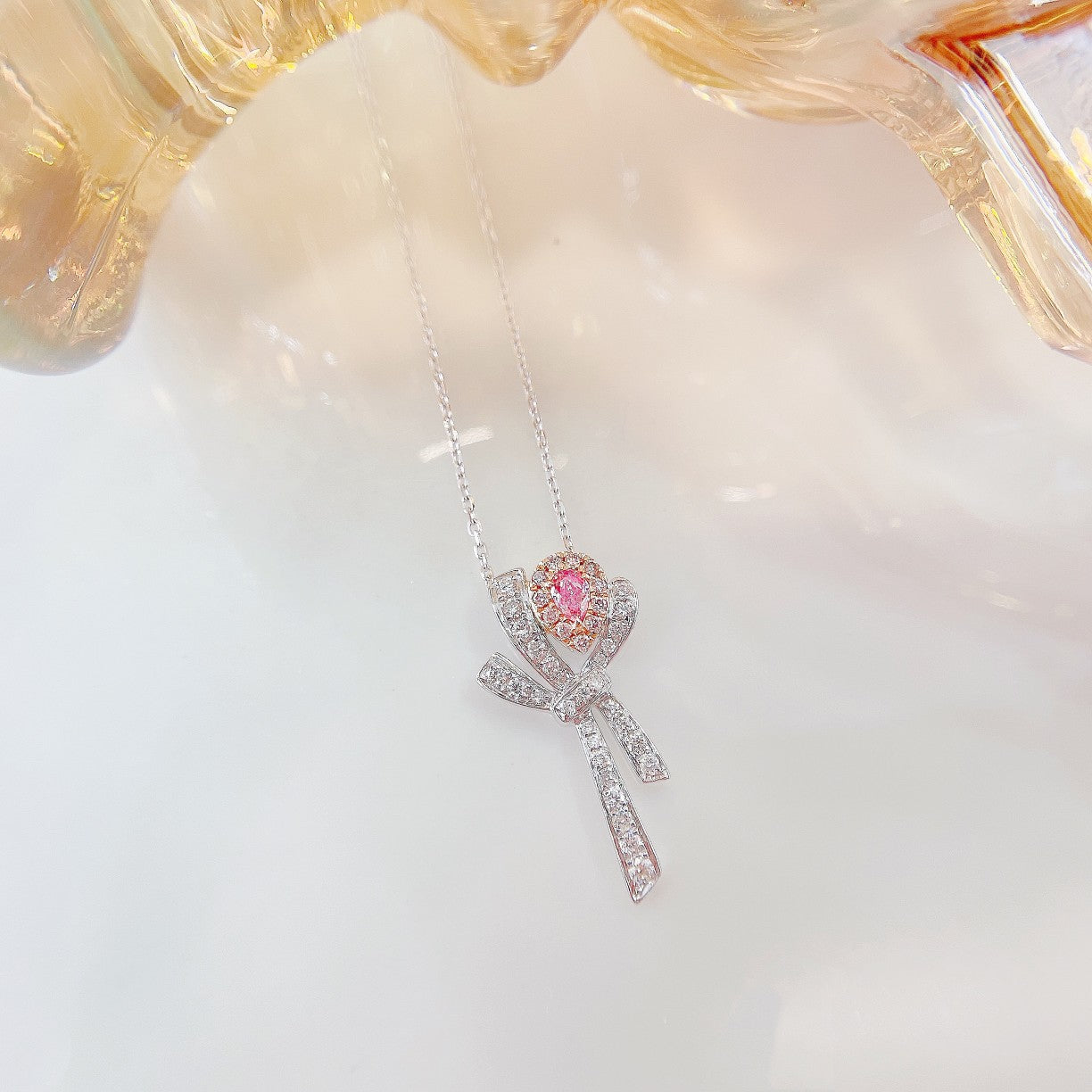 18K Pink Diamond Bowknot Pendant Necklace - Luxurious Jewelry - Pink Diamond Necklace