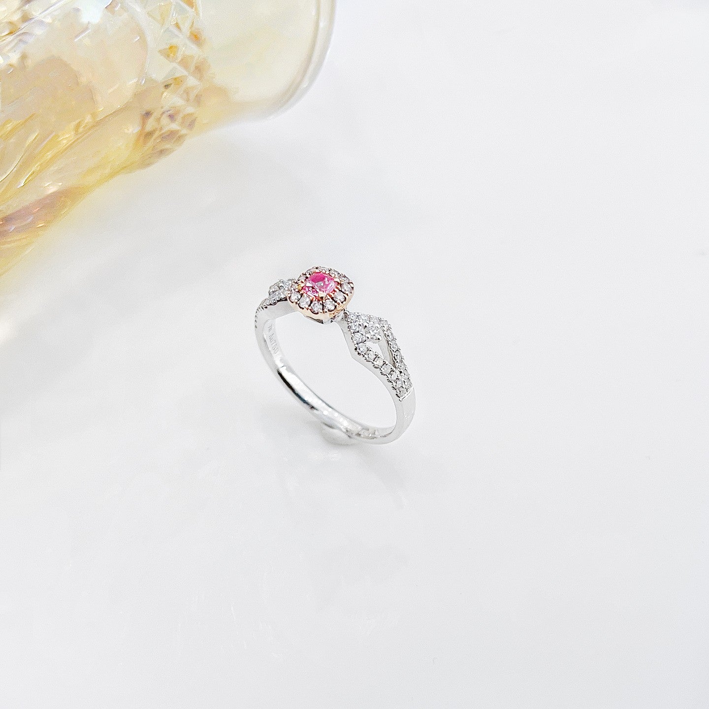 18K Pink Diamond Cushion Cut Rhombus Ring - Premium Jewelry - Pink Diamond Ring