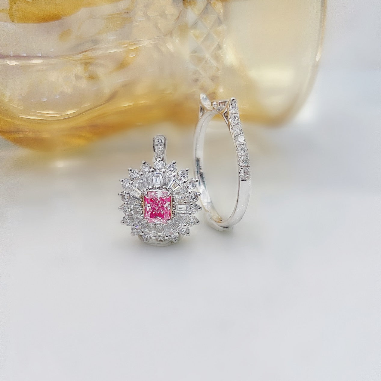 18K Pink Diamond Cushion-Cut Two-Way Wearable Jewelry - Pink Diamond Ring