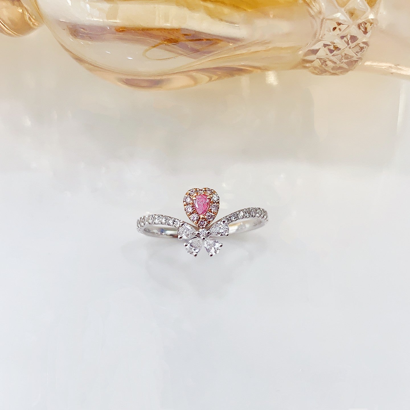 18K Pink Diamond Drop Four-Leaf Ring - Luxurious Jewelry Choice - Pink Diamond Ring