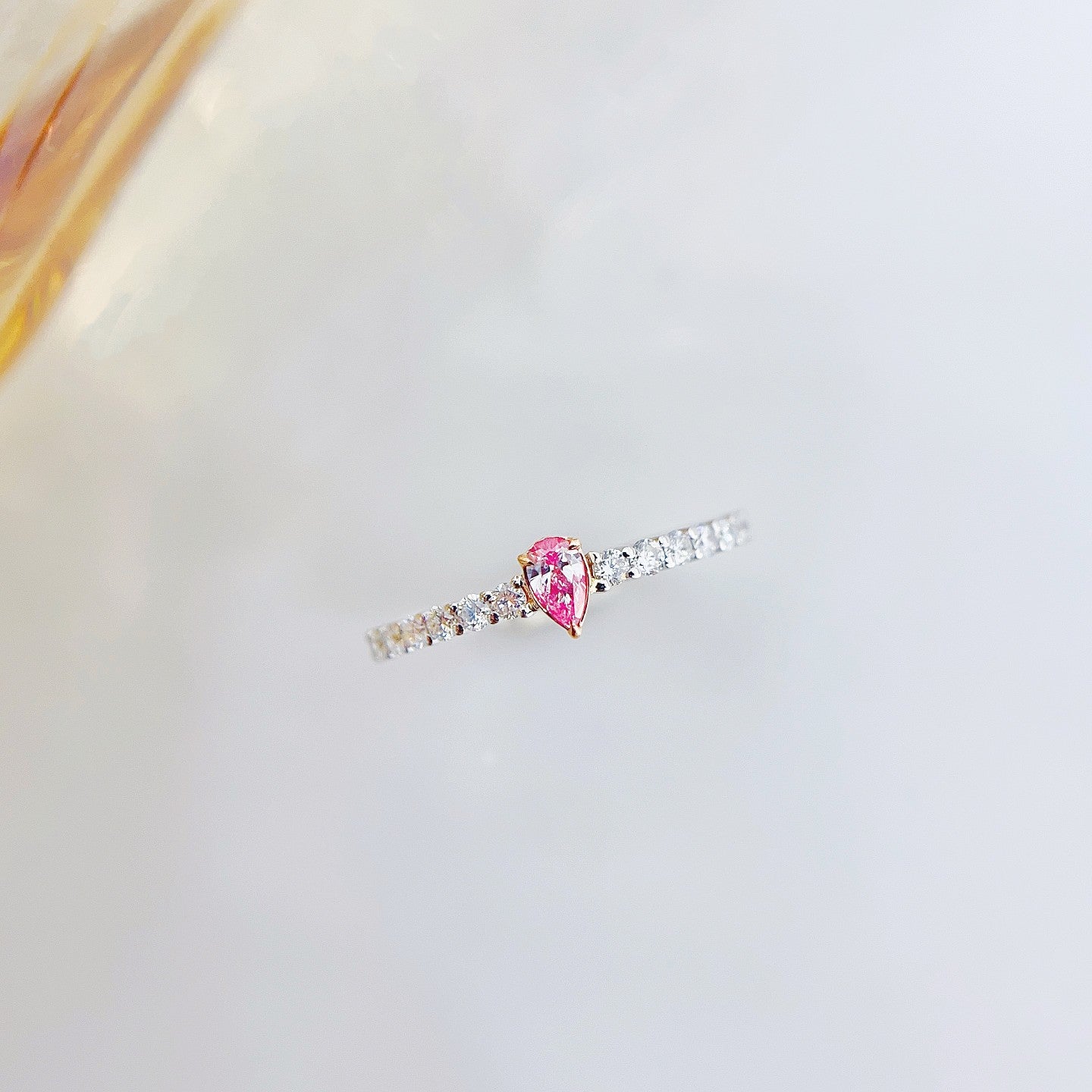 18K Pink Diamond Drop Straight Arm Ring - Elegant Jewelry Piece - Pink Diamond Ring