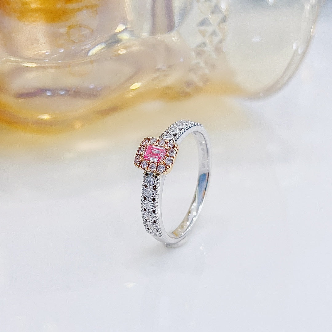 18K Pink Diamond Emerald Lace Ring - Luxurious Jewelry Piece - Pink Diamond Ring