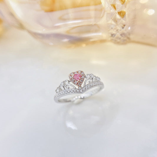 18K Pink Diamond Heart-Shaped Crown Ring - Luxurious Jewelry Piece - Pink Diamond Ring