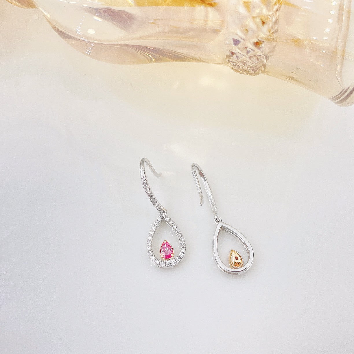 18K Pink Diamond Hollow Waterdrop Ear Hook Jewelry - Jeweler.Jewelry