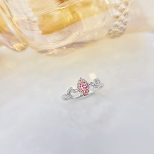 18K Pink Diamond Marquise Leaf Ring - Luxurious Jewelry Piece - Pink Diamond Ring