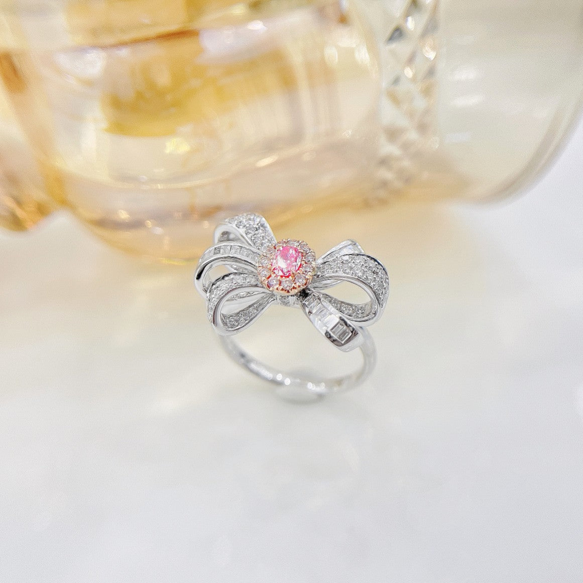 18k Pink Diamond Oval Bowknot Ring - Luxurious Jewelry Choice - Pink Diamond Ring