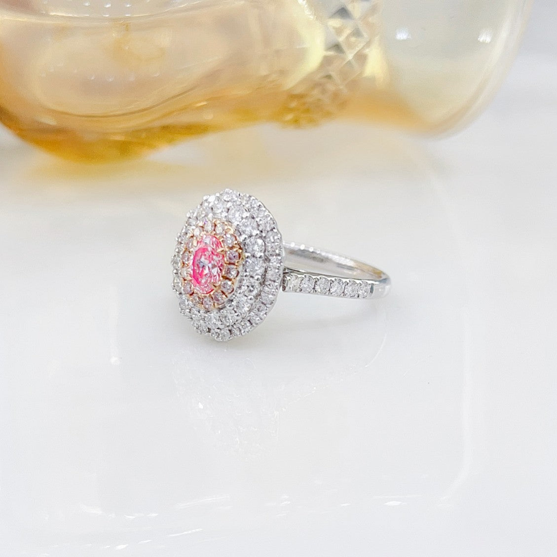 18K Pink Diamond Oval Double-Wear Jewelry with Surrounding Diamonds - Pink Diamond Ring