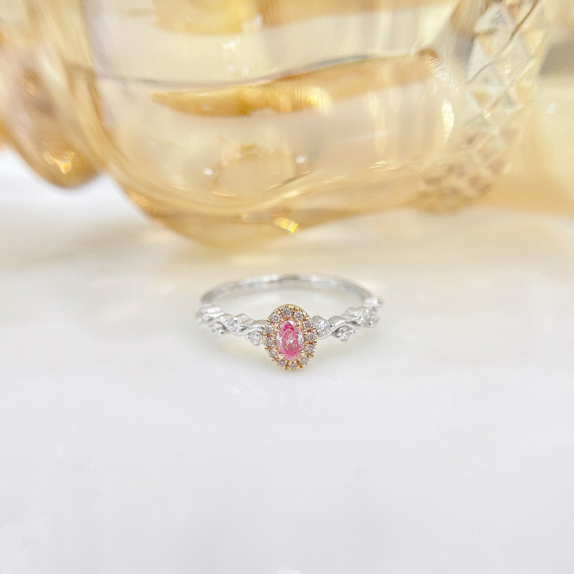 18K Pink Diamond Oval Ring | Elegant Jewelry Piece - Pink Diamond Ring