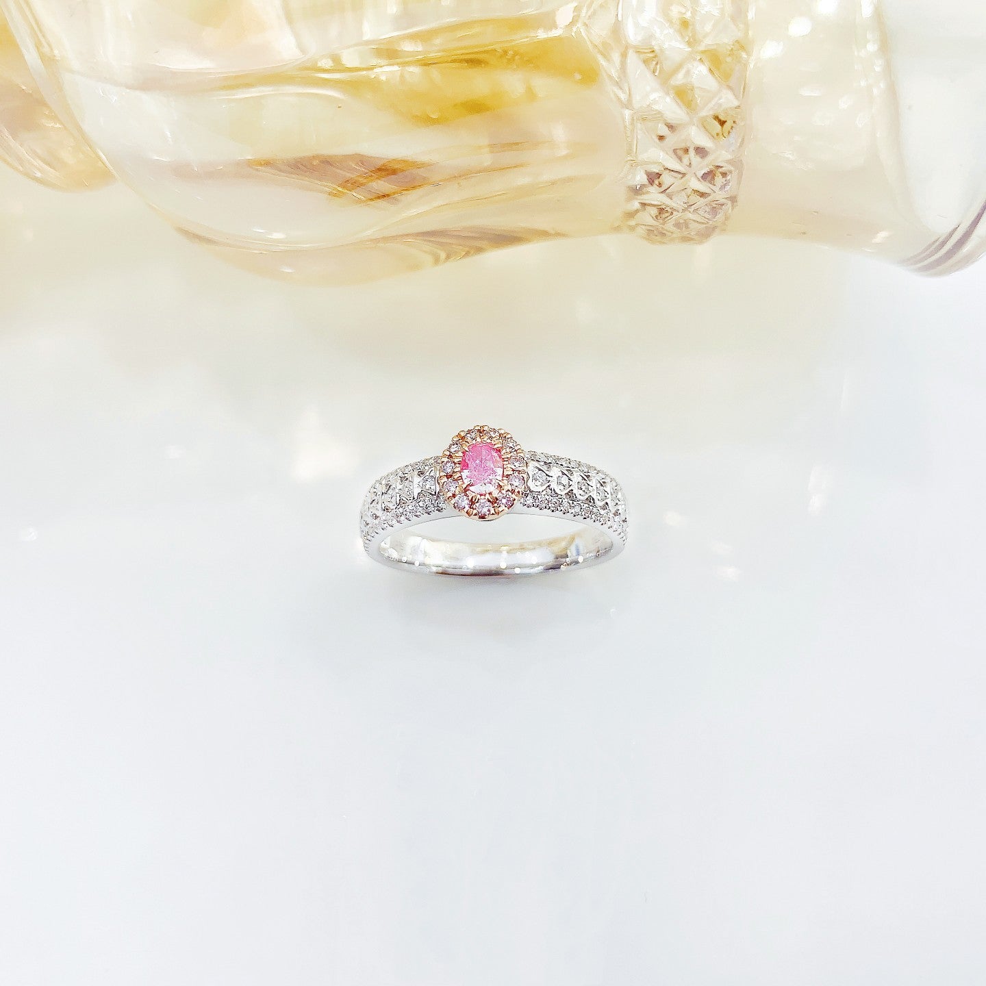 18K Pink Diamond Oval Vintage Heart Arm Ring - Unique Jewelry Piece - Pink Diamond Ring