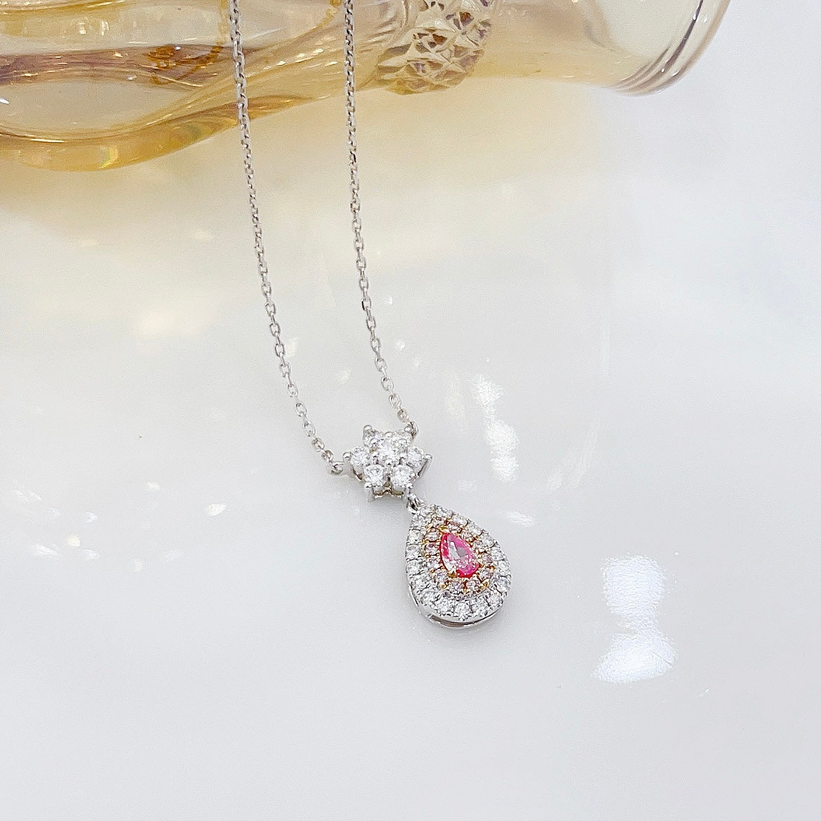 18K Pink Diamond Waterdrop Petal Necklace - Exquisite Jewelry Piece - Pink Diamond Necklace