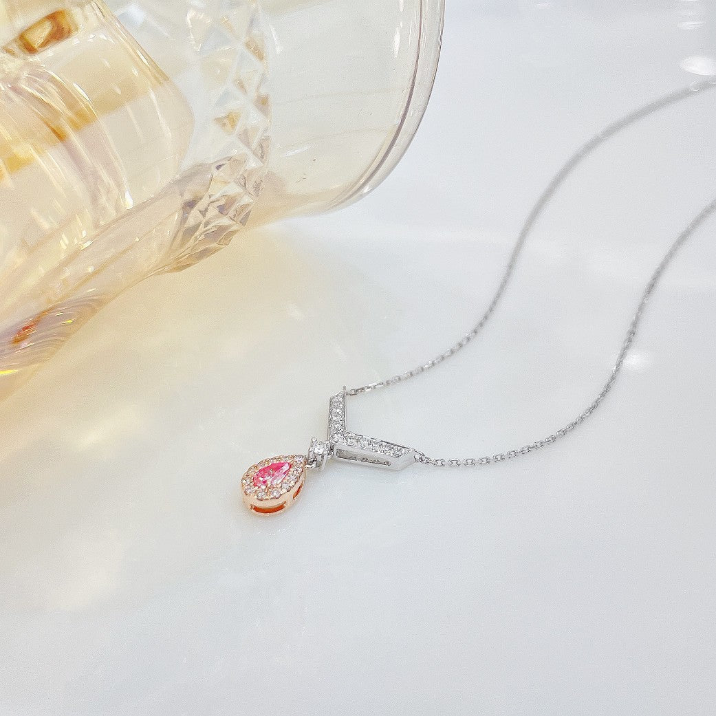 18K Pink Diamond Waterdrop V-Shaped Pendant Jewelry - Pink Diamond Necklace