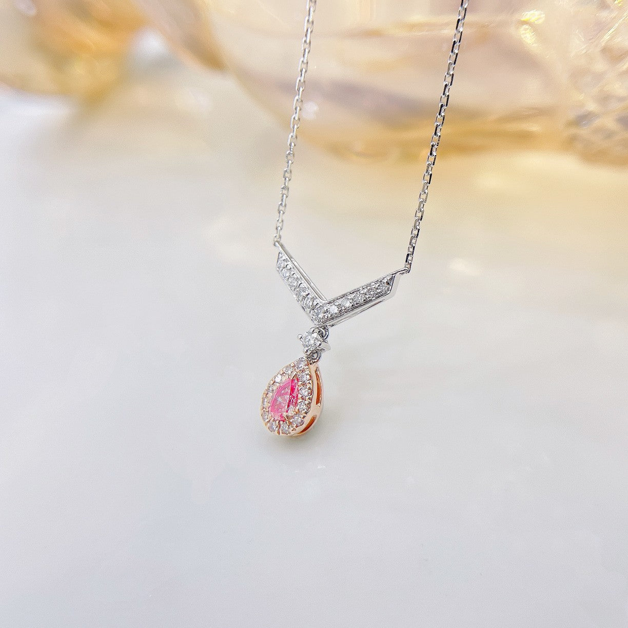 18K Pink Diamond Waterdrop V-Shaped Pendant Jewelry - Pink Diamond Necklace