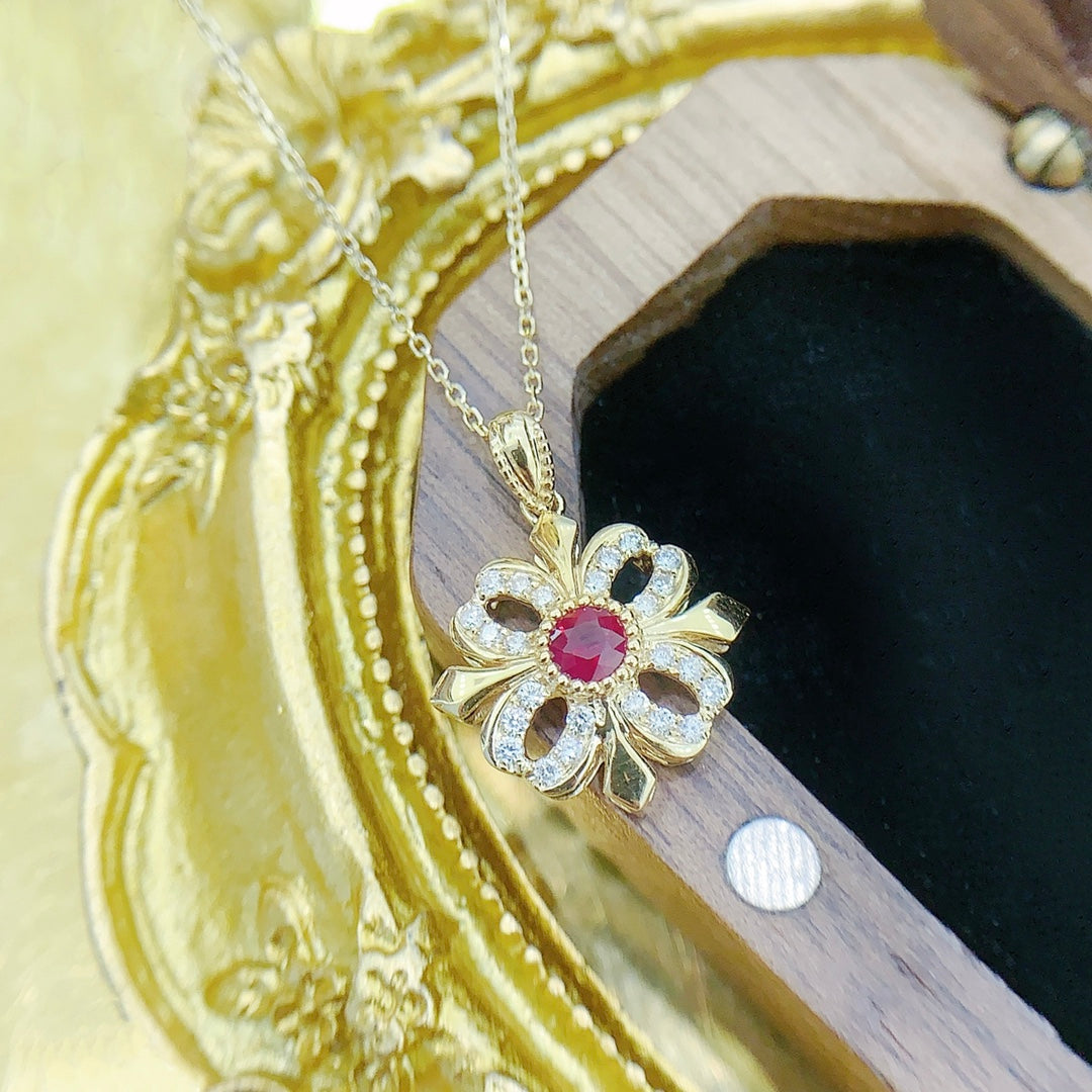 18K Red Garnet Iris Flower Hollow Necklace - Exquisite Jewelry - Red Treasure Necklace