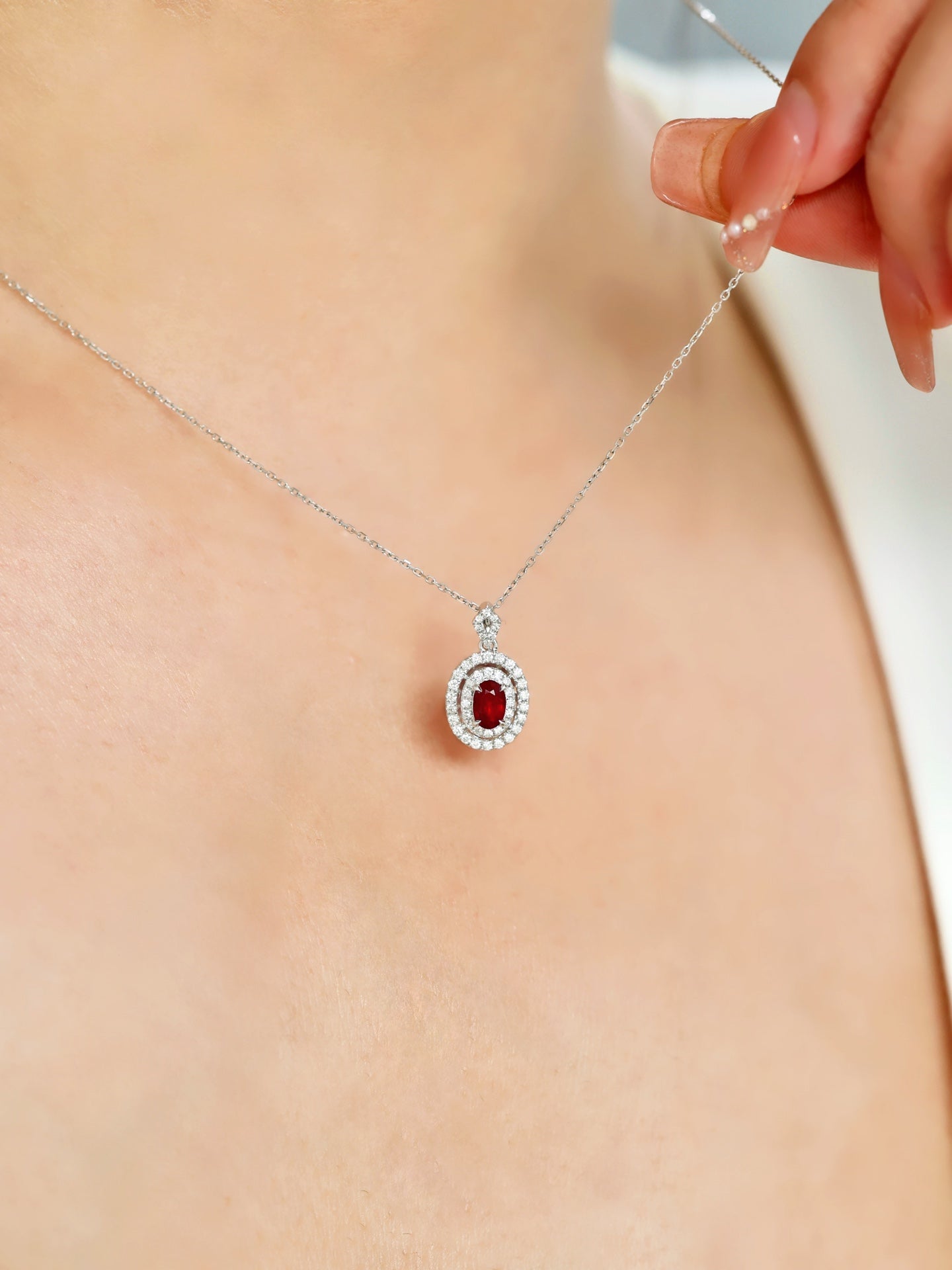 18K Red Gemstone Double-Layered Hollow Out Pendant Necklace - Red Treasure Necklace