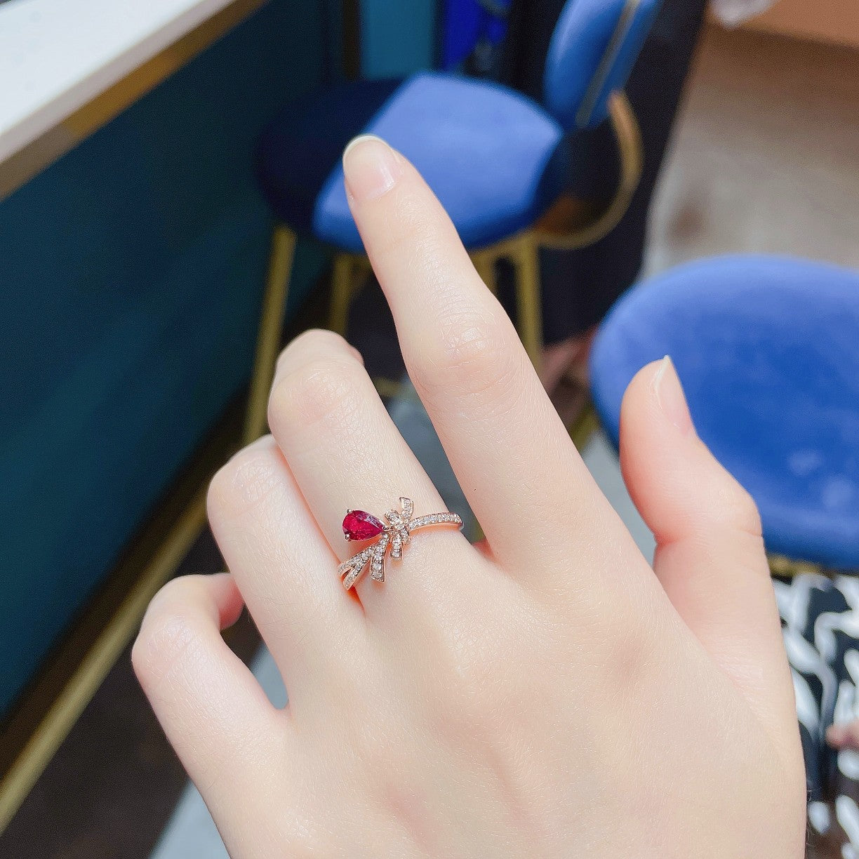 18K Red Gemstone Irregular Drop Shape Twisted Arm Ring | Unique Jewelry Piece - Red Treasure Ring