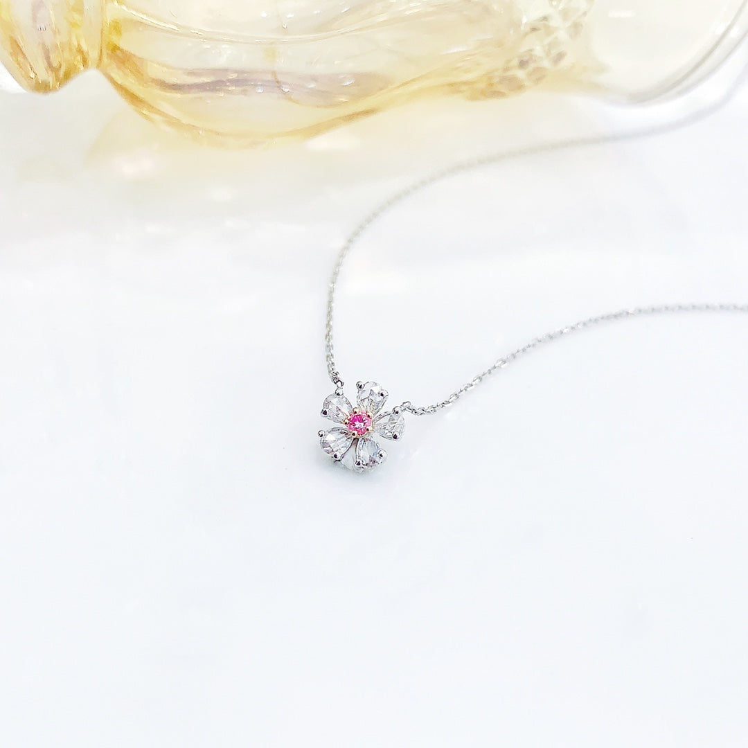 18K Rose Gold Diamond Pendant Necklace - Exquisite Jewelry Collection - Blue Diamond Necklace