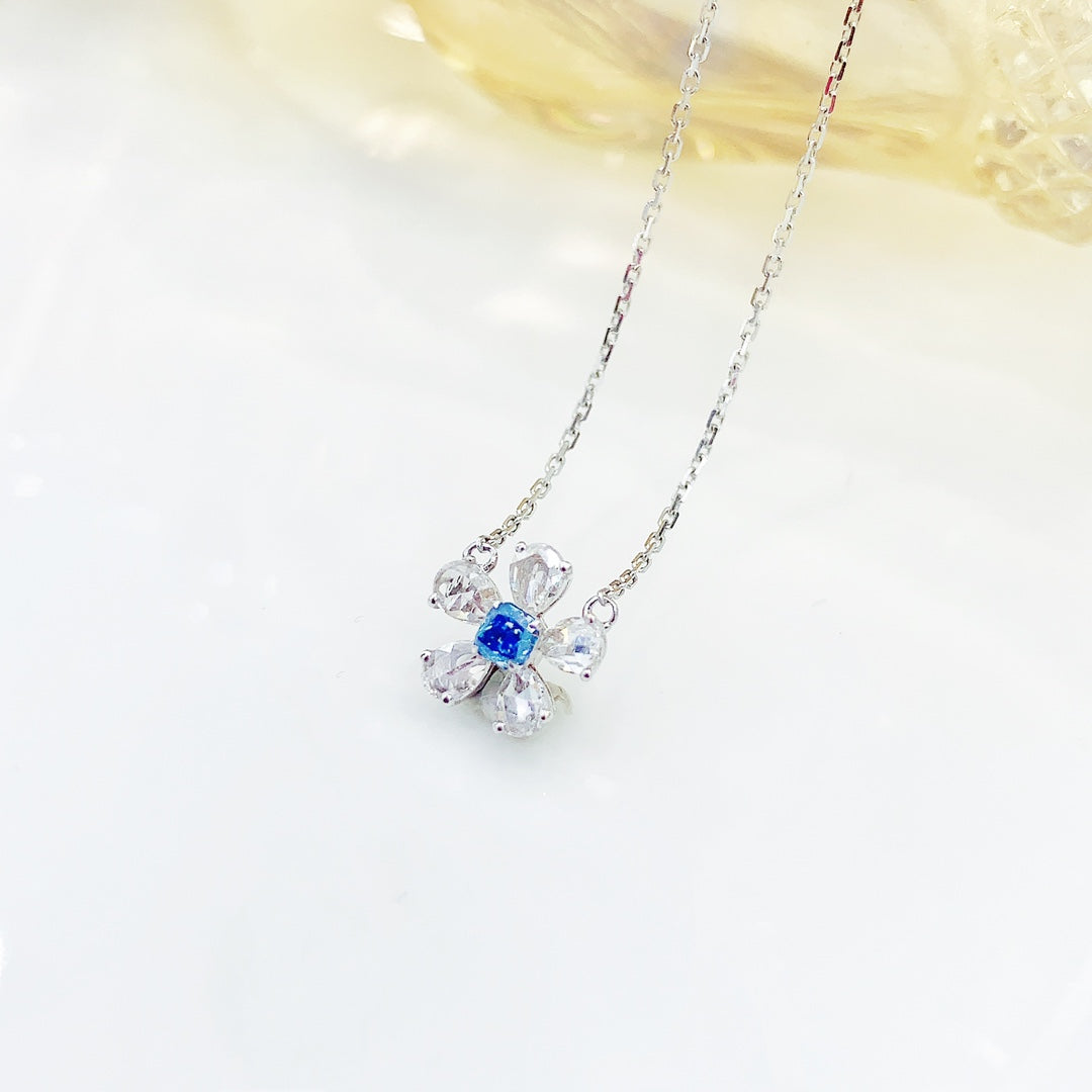 18K Rose Gold Diamond Pendant Necklace - Exquisite Jewelry Collection - Blue Diamond Necklace