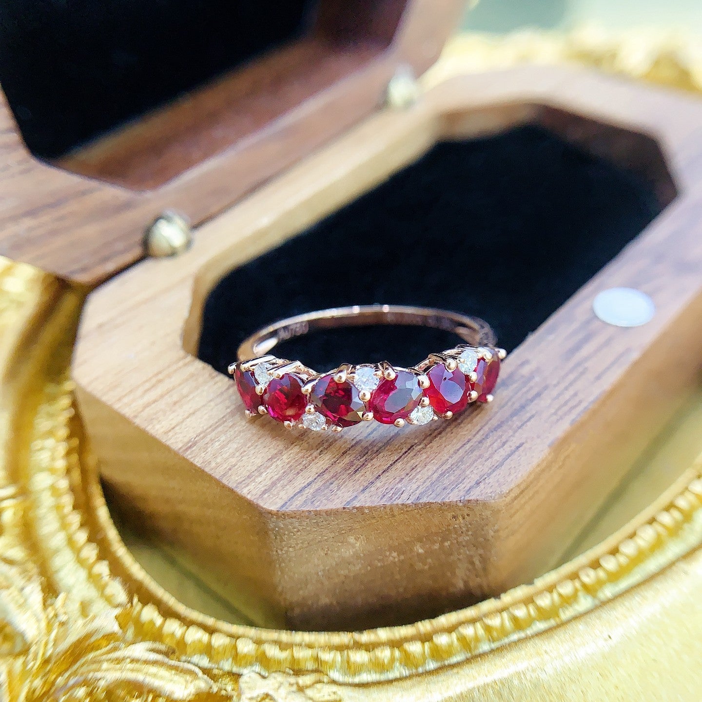 18K Rose Gold Elliptical Irregular Diamond Pavé Ring | Unique Jewelry Piece - Red Treasure Ring