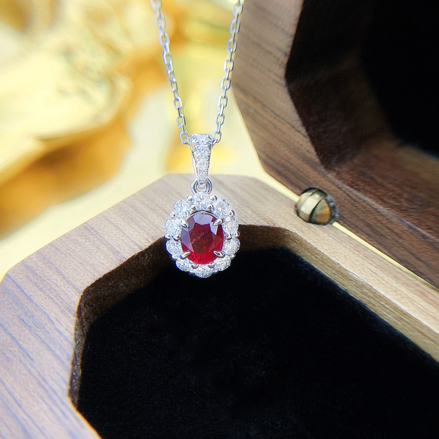 18K Rose Gold Elliptical Ruby Necklace – Exquisite Jewelry Piece - Red Treasure Necklace