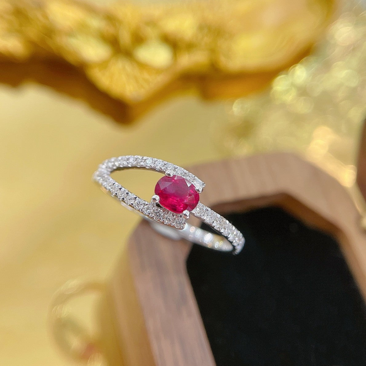 18K Rose Gold Elliptical Y-Shaped Ring with Rubies | Premium Jewelry - Red Treasure Ring