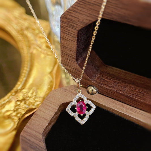 18K Rose Gold Four-Petal Flower Hollow Necklace - Exquisite Jewelry - Red Treasure Necklace